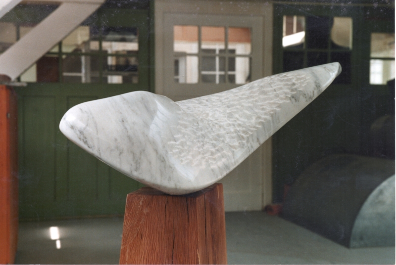 VOLO     1990             Bianco Carrara   lungh. 60cm