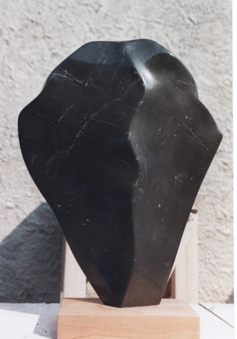 FOGLIA II     1993        calcare di St. Tryphon   alt.50cm.